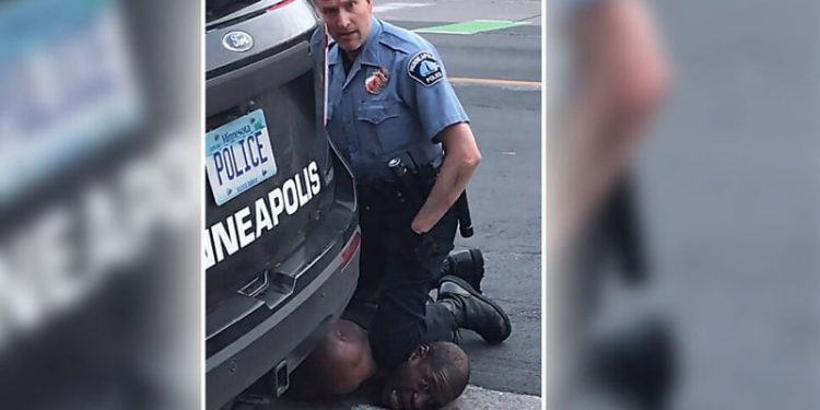 George Floyd'u öldürmekten suçlu bulunan eski polis Derek Chauvin cezaevinde bıçaklandı