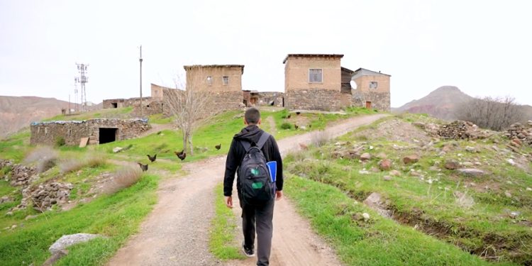 HDR’den, KHK’lı öğretmenler belgeseli: Ben Öğretmendim!