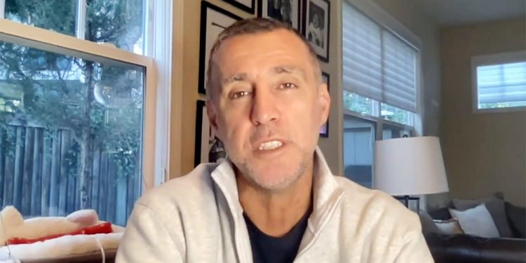 Hakan Şükür, ‘Fatih Terim Fonu’ vurgununu yorumladı: Faturayı bankanın mudilerine kesecekler