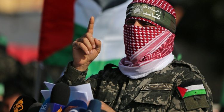 Hamas: Saldırı sona ermeden asker esirler değişimi olmayacak
