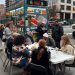 Hayatın her kesiminden New Yorklular, Müslüman karşıtı nefrete uğrayan büfecilerle dayanışmaya koştu