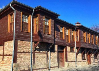 İBB, Erdoğan'ın arkadaşına tahsis edilen tarihi binayı geri alamıyor