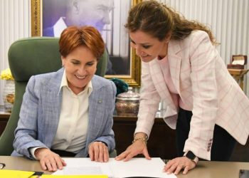 İYİ Parti'de büyük kaos: Akşener'in Özel kalemi Esma Bekar'dan Ümit Dikbayır'a jet yanıt