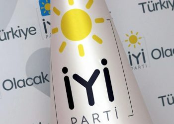 İYİ Parti'de 'istifa' krizi: Cumhur İttifakı'na vekil hediye ettik
