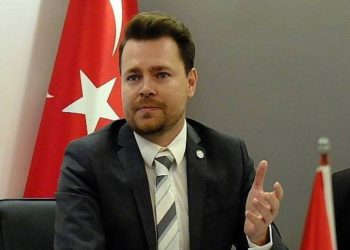İYİ Parti'nin Çanakkale adayı Burak Kunt oldu