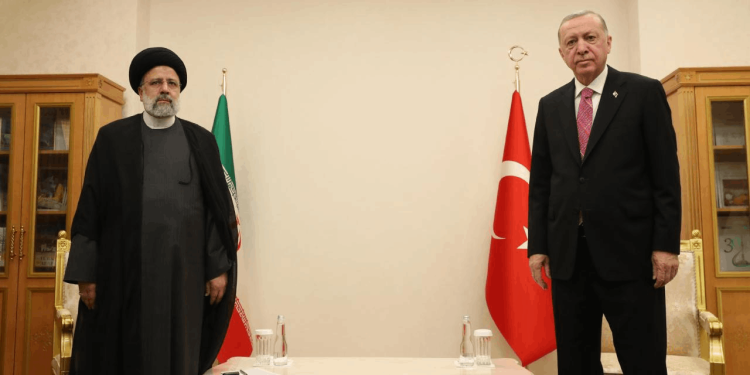 İran Cumhurbaşkanı Reisi'nin Türkiye ziyaretinin ertelenme nedeni belli oldu
