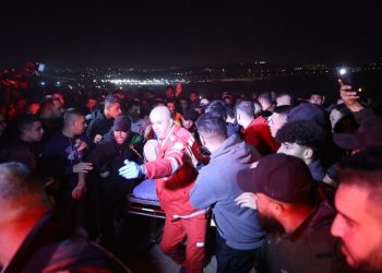İsrail askerleri esir yakınlarına ateş açtı: İki yaralı