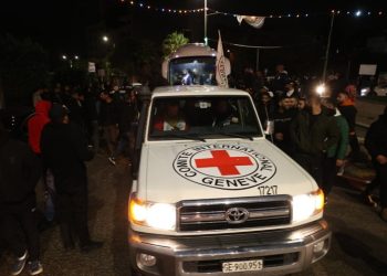 İsrail hapishanelerindeki Filistinli 33 kadın ve çocuk esir serbest bırakıldı