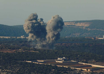 İsrail saldırısında ölen gazeteciler, son yolculuğuna uğurlandı