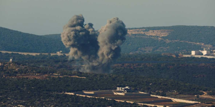 İsrail saldırısında ölen gazeteciler, son yolculuğuna uğurlandı