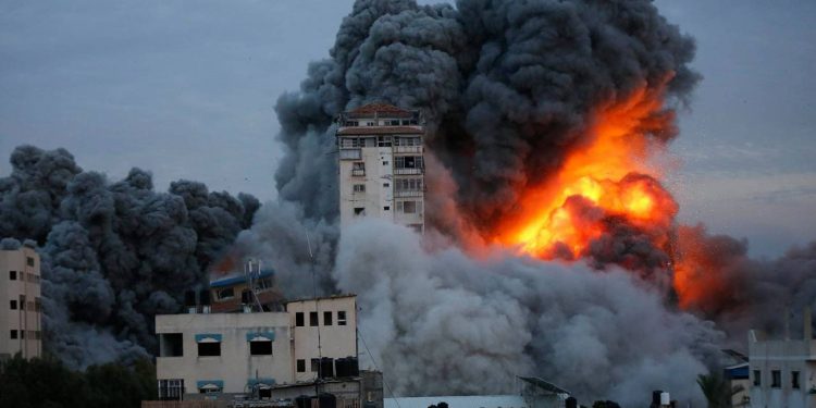 İsrail ve Hamas arasında 4 gün sürecek geçici ateşkes başladı