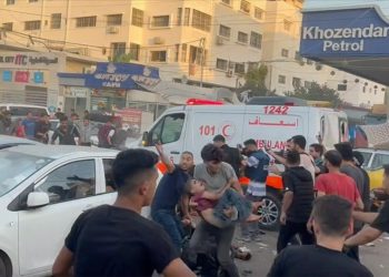 İsrail yine hastane vurdu: 13 kişi hayatını kaybetti