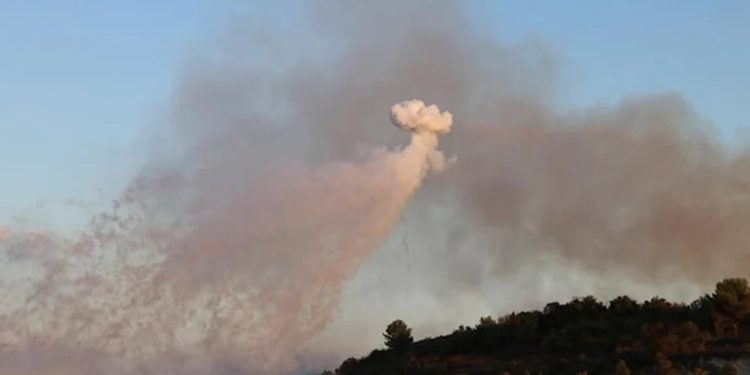 İsrail’in Lübnan’da sivil bir araca saldırısında üçü çocuk dört kişi öldü