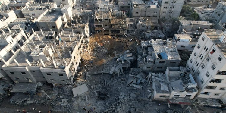 İsrail'in Megazi Mülteci Kampı'na saldırısında ölü sayısı 51'e yükseldi