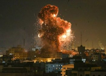 İsrail'in saldırılarında hayatını kaybeden Filistinlilerin sayısı 12 bin 300'e yükseldi