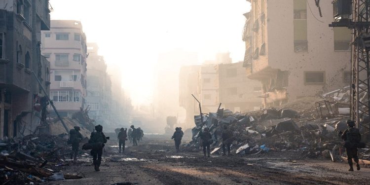 İsrail'in yeni hedefi, Endonezya Hastanesi: Tanklar kuşattı, 12 ölü var