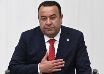 İyi Parti Ankara Milletvekili Beker istifa etti