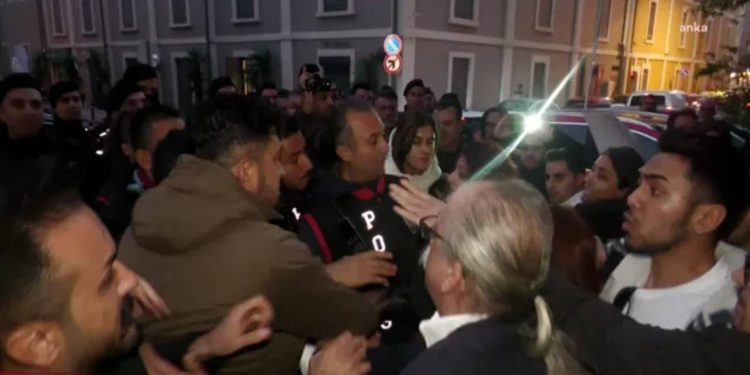 İzmir Barosu önünde LGBTİ+ flamasına 'yasak' müdahalesi