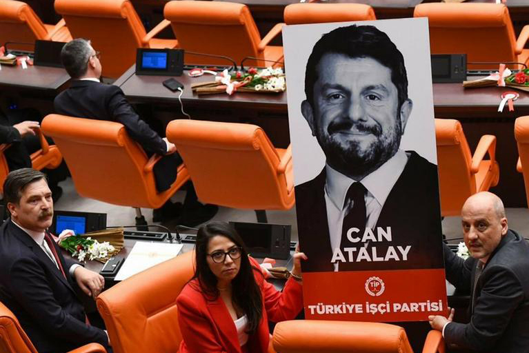 İzzet Özgenç, ‘Can Atalay’ için rejime yol gösterdi: Önce salın, sonra kanuna bir madde ekleyip tutuklayın!