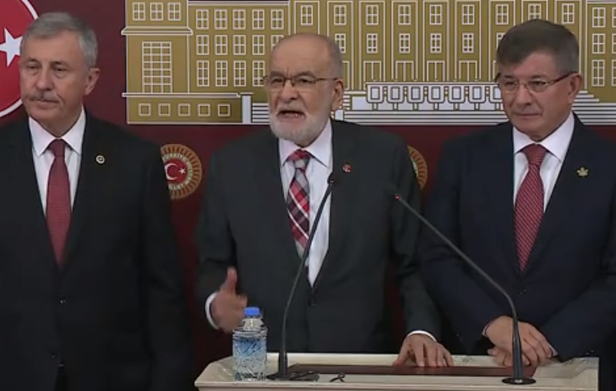 Karamollaoğlu ve Davutoğlu’ndan Yargıtay’ın kararına ortak tepki: ‘Devlet ve hukuk düzenimize yapılan bir darbe var’