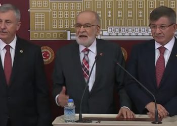 Karamollaoğlu ve Davutoğlu’ndan Yargıtay’ın kararına ortak tepki: ‘Devlet ve hukuk düzenimize yapılan bir darbe var’