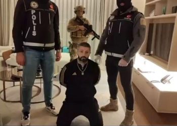 Kırmızı bültenle aranan bir uyuşturucu baronu daha Türkiye’de yakalandı