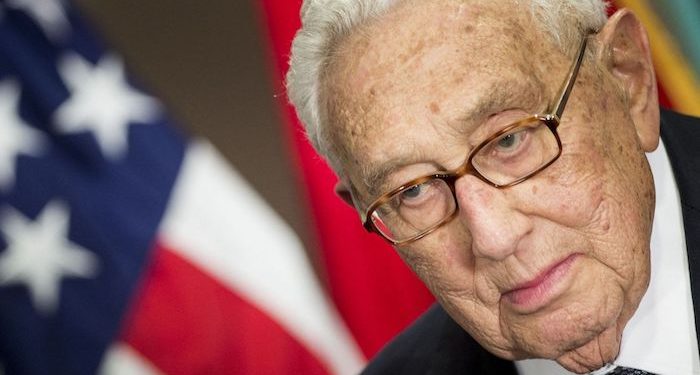 Kissinger 100 yaşında öldü: Diplomasi dehası mı, savaş suçlusu mu?