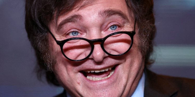 Latin liderler Arjantin seçimlerini kazanan Milei'ye mesafeli, en ateşli tebrik Trump ve Bolsonaro'dan