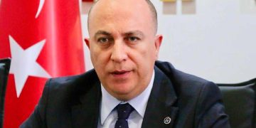 MHP’li İzzet Ulvi Yönter:’Dağda başını ezdiğimiz teröristler, AYM’ye arka kapıdan giriyor, ya kapatacağız ya yapılandıracağız’