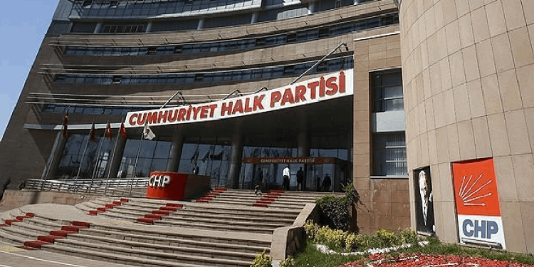 MYK toplantısında seçim planı hazırlanacak: CHP 'şartsız' ittifaklar için kapıyı açık bıraktı