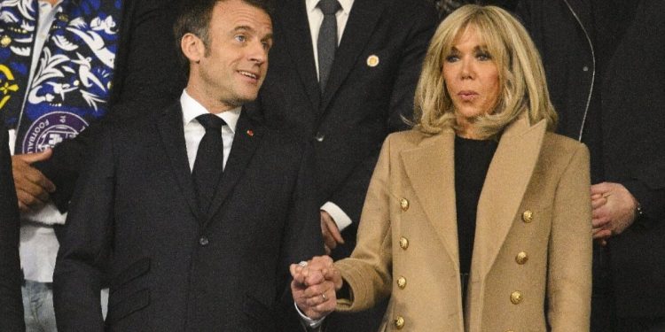 Macron’un eşi ilk kez anlattı: O 15 yaşındayken, ben 40 yaşındaydım ve…