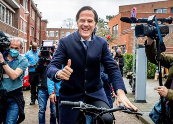 Mark Rutte, NATO genel sekreterliği görevine sıcak bakıyor