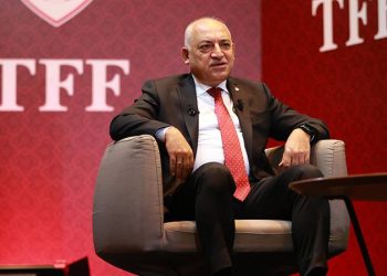 Mehmet Büyükekşi’den Süper Kupa ve hakem açıklaması: Reform niteliğinde bir hazırlığın içindeyiz