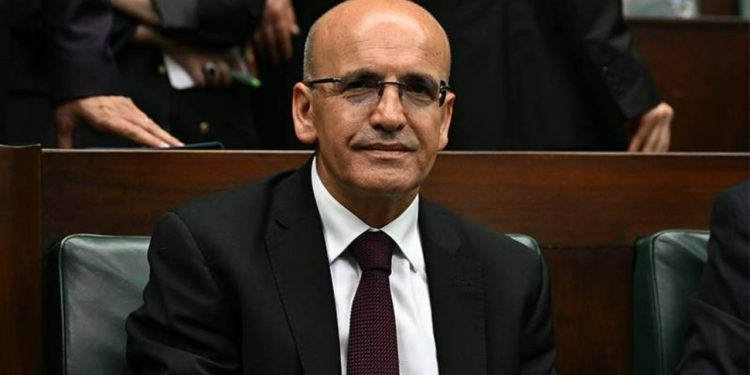 Mehmet Şimşek'ten enflasyon iddiası: 'Bir yıl süre' istedi, 'kontrol altına alacağız' dedi
