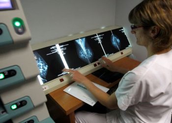 Meme kanseri riskini yüzde 50 azaltan ilaç İngiltere'de binlerce kadına 'önceden' sunulacak