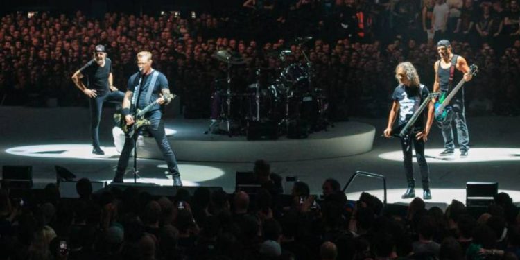 Metallica, ilk kez Suudi Arabistan'da konser verecek
