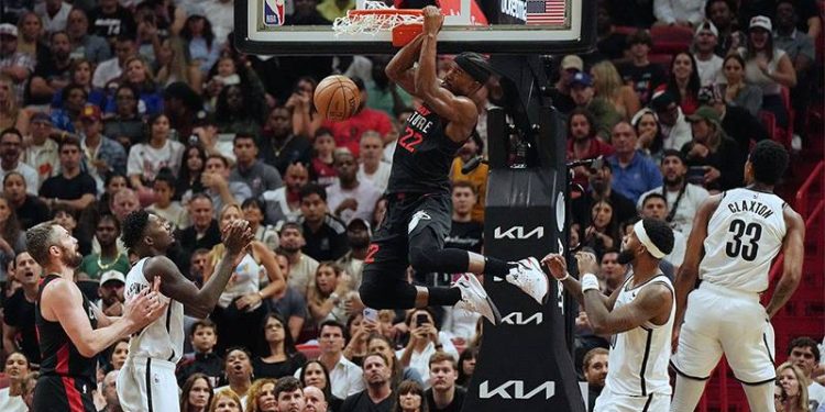 Miami Heat, Nets'i Butler'la devirdi