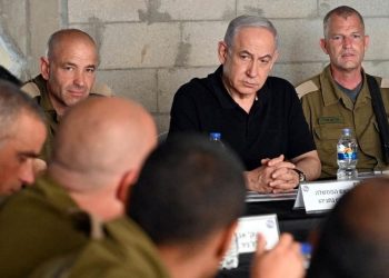 Netanyahu hastane baskınıyla övündü: Şifa Hastanesi'ne giremeyeceğimizi söylediler, içeri girdik"