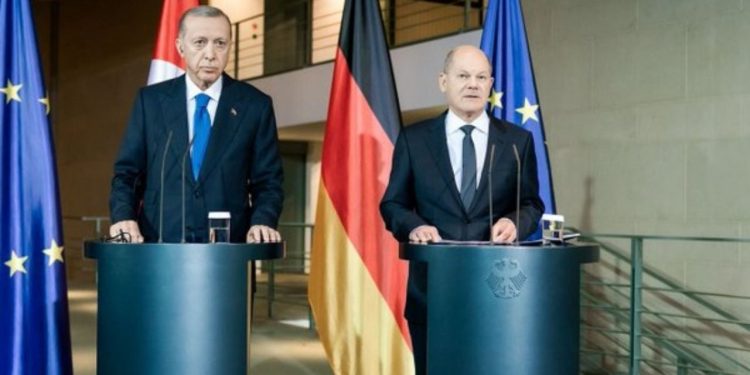 Olaf Scholz'dan Türkçe mesaj: İsrail'in var olma hakkı Almanya için mutlaktır