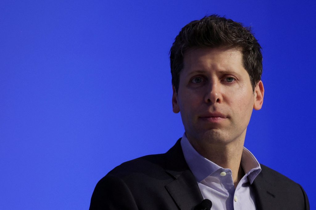 OpenAI’dan olaylı şekilde gönderilen Sam Altman CEO olarak geri döndü