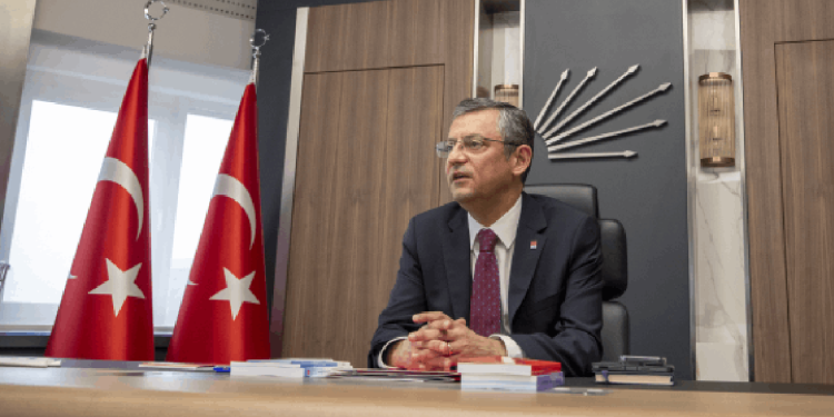 Özgür Özel'den Sosyalist Enternasyonale çağrı: İsrail'e karşı somut tedbirler almaya çağırıyorum