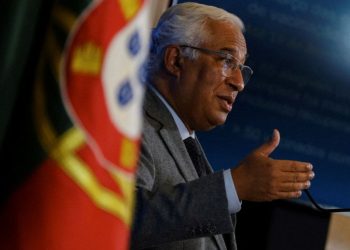 Portekiz'de enerji ihalelerine yolsuzluk soruşturması: Başbakan istifa etti, bir bakan şüpheli