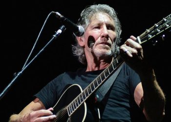 Roger Waters: Hamas’ın işgale karşı direnme hakkı var