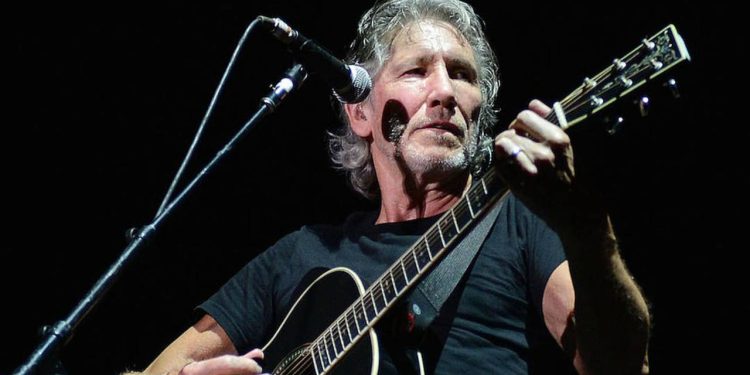 Roger Waters: Hamas’ın işgale karşı direnme hakkı var