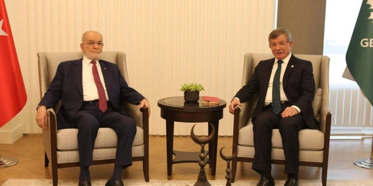 Saadet ve Gelecek Partisi Mısır'a gidiyor