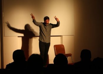 Silopiya’da Kürtçe Stand Up gösterimi