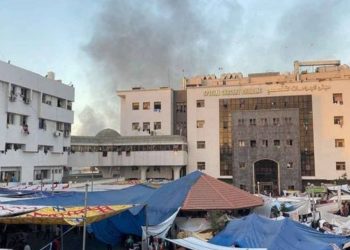 Sınır Tanımayan Doktorlar: Keskin nişancılar Şifa Hastanesi'ndeki hastalara saldırıyor