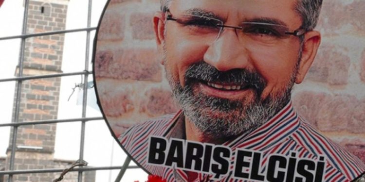 Tahir Elçi cinayetinin araştırılması önergesi AKP-MHP tarafından reddedildi