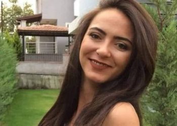 Telefonlara cevap vermeyen kadının cansız bedeni bulundu
