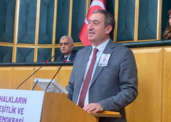 Tuncer Bakırhan: Erdoğan gerçekten ekonomistse, kıt kanaat yaşamını sürdüren yurttaşlara Nobel Ekonomi Ödülü verilmesi gerekiyor